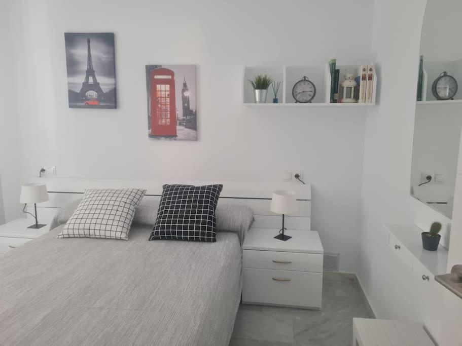 Encantador Apartamento Residencial Con Piscina Torremolinos Eksteriør billede
