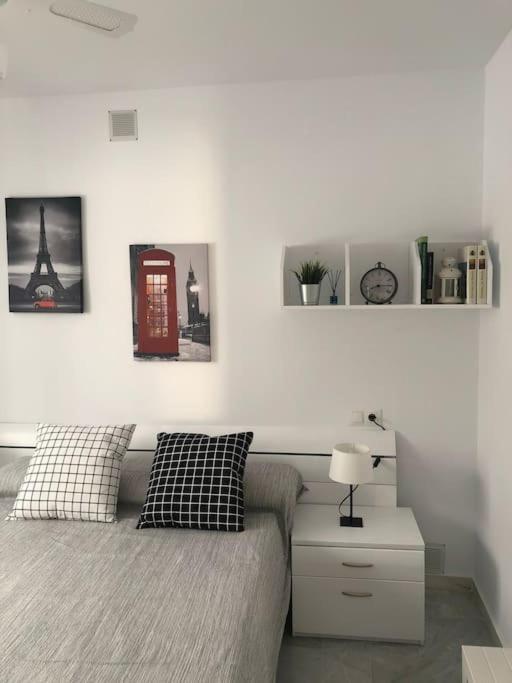 Encantador Apartamento Residencial Con Piscina Torremolinos Eksteriør billede