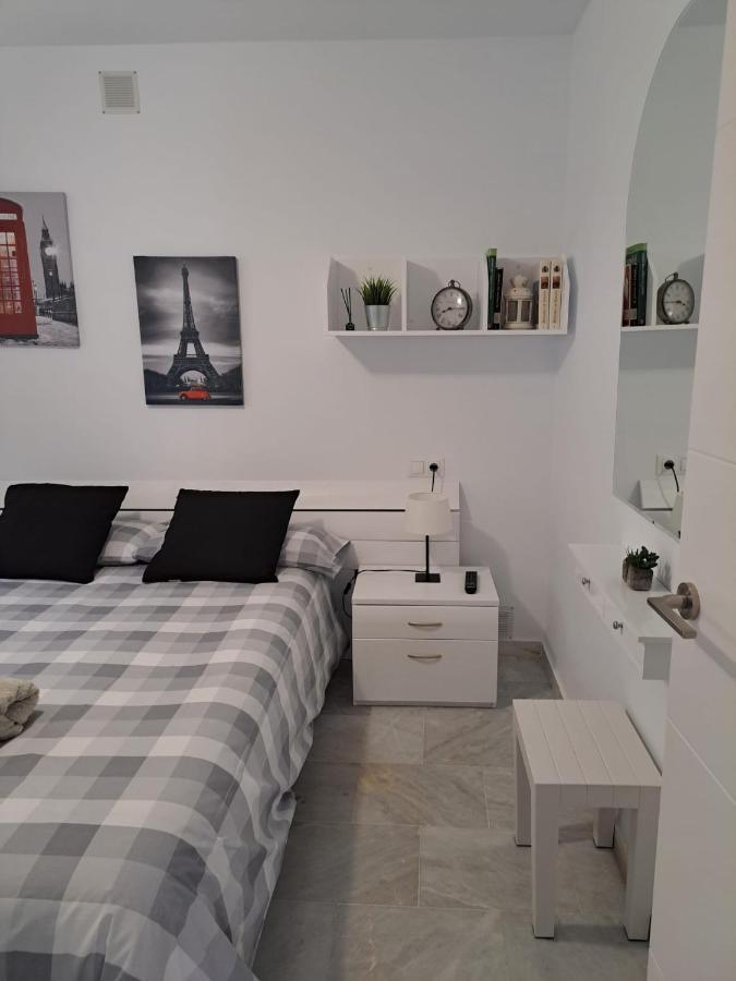 Encantador Apartamento Residencial Con Piscina Torremolinos Eksteriør billede